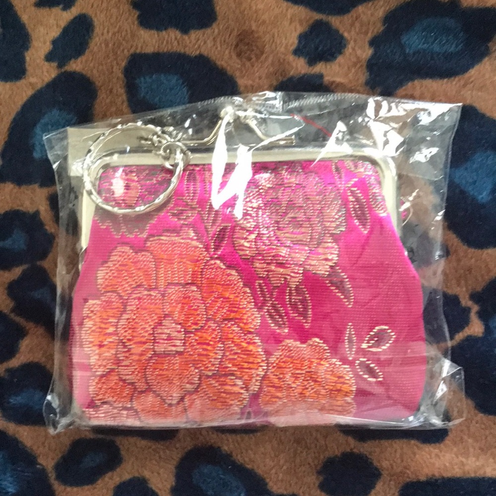 Vintage Style fabric Kiss Lock Coin Change Purse NEW